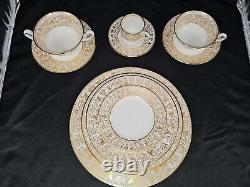 10 Piece WEDGWOOD Bone China FLORENTINE GOLD Dragons on White Place Setting