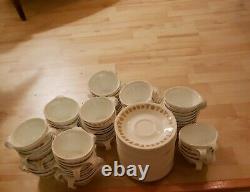 121 Pieces Vintage Pyrex Corning Corelle Gold Butterfly Coffee Cups With Saucers