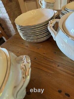 146 Pice 18 Seats Rockley Fine Porcelain White And Gold Dinner Service Set New