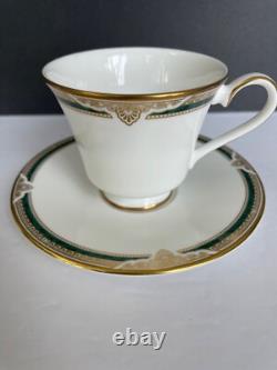 16 CUPS & SAUCERS FORSYTH H5197 Royal Doulton made England GREEN GOLD EXQUISITE