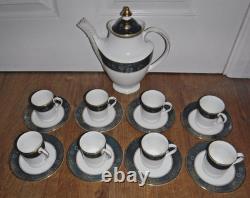 18 Piece Royal Doulton Coffee Set For 8 Carlyle Coffee Pot Cups Saucers