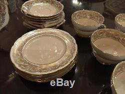 21 PC HM THE QUEEN & QUEEN MARY HIGH TEA SERVING SET with PLATES, CUPS, SAUCERS