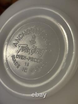 31 x piece Anchor Hocking Suburbia Swirl Milk Glass Gold Rim Fire King set