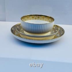 32-Piece Luxury Porcelain Dinnerware Set White Gold Rim Plates Bowls Cups Tray