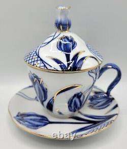 (4) Bombay Covered Cups and Saucers in Original Box, Blue and White with Gold