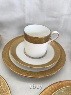 5 Wedgwood Ascot pattern Coffee Can Trio's Cup, Saucer and Plate