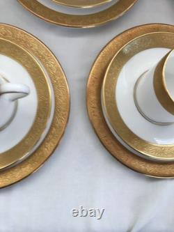 5 Wedgwood Ascot pattern Coffee Can Trio's Cup, Saucer and Plate