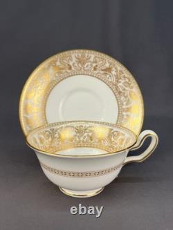 7 Wedgwood FLORENTINE GOLD Cups + Saucers with Dragons in White MINT
