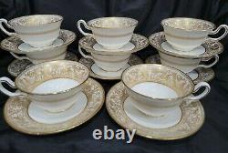 8 Wedgwood Gold Florentine Cup Saucer Sets England W4219 Bone China Peony Shape