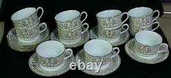 9 Royal Worcester Fine Bone China England Hyde Park Gold Cups & Saucers