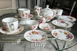 A Royal Crown Derby'Derby Posies' 17 Piece Tea Set, coffee cups, teapot