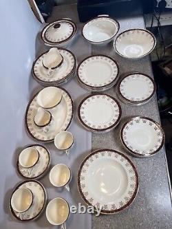 Alfred Meakin Vintage dinner plates Cups Saucer Tureen Soup Bowl Cream Gravy jug