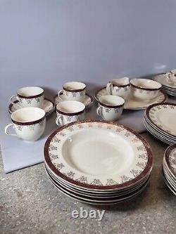 Alfred Meakin Vintage dinner plates Cups Saucer Tureen Soup Bowl Cream Gravy jug