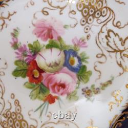 Antique Coalport 2 cups and 2 saucers in the Adelaide shape (c. 1820)