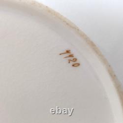 Antique Coalport 2 cups and 2 saucers in the Adelaide shape (c. 1820)