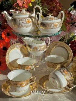 Antique Wedgwood Teapot, Teacups Saucers Sugar Pot & Jug. Opulent Gold CAIRO