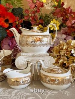 Antique Wedgwood Teapot, Teacups Saucers Sugar Pot & Jug. Opulent Gold CAIRO