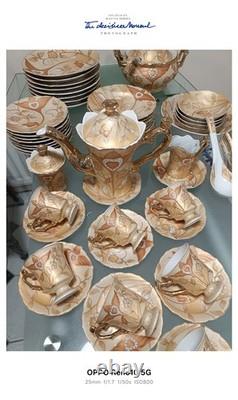 Beautiful 24K gold plated Yamasen fine porcelain dinner & coffee set