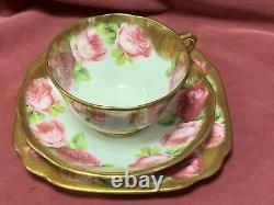 Beautiful Royal Albert Old English Rose Heavy Gold Trio Cup Saucer Square Plate