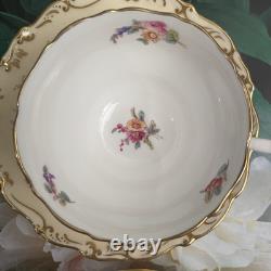 Coalport Sandringham Pink Rose Gold Filigree Scalloped Edge 4 Tea Cups & Saucers