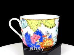 Design Guild Tobacco Leaf Pattern 5087 Gold Trim 8 Piece 2 3/8 Cups & Saucers