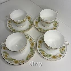 Duchess Bone China 19 Piece Dinner/Tea Service Greensleeves Design Vintage