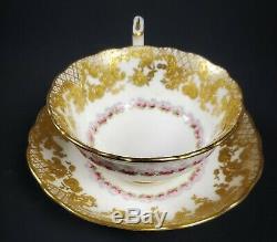 GORGEOUS Antique Hammersley Hand Painted Porcelain Roses Gold Tea Cup Saucer