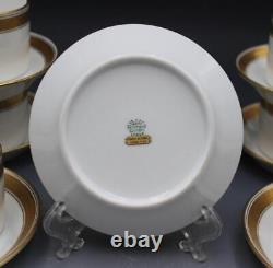 Ginori Trevi Pattern Set of 8 Teacups & Saucers Gold Laurel Border