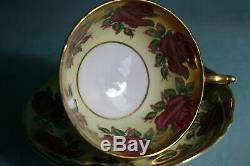 Gorgeous Vint Paragon bone china tea cup saucer-Large Roses on Pale YellowithGold