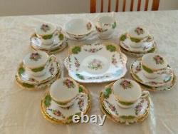 Grosvenor China Teaset England HERTFORD Floral Green Gold White 21 Pieces Unused