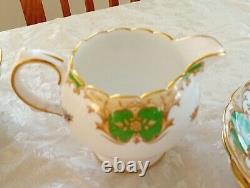 Grosvenor China Teaset England HERTFORD Floral Green Gold White 21 Pieces Unused