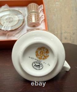 Hermès Paris Mosaique au 24 Gold Porcelain Cups & Saucers in Original Box