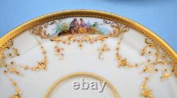 Hutschenreuther Hohenberg Abteilung 8 Cups And Saucers Hand Painted Figural Gold