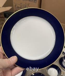 Hutschenreuther cobalt gold bands 6 plates 6 cups & saucers