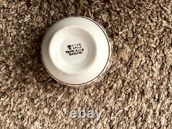 Imperial fine english bone china Shelley daisy Gold Trim and Floral Cups, Sauser