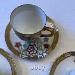 Japanese Export Porcelain China 4 Cups and Saucers. Floral /Gold Ribbon Rim