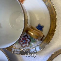 Japanese Export Porcelain China 4 Cups and Saucers. Floral /Gold Ribbon Rim