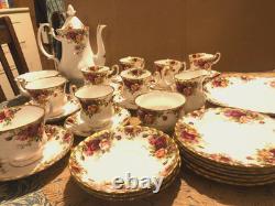 Job Lot Vintage Royal Albert Old Country Roses Bone China Floral & Gilded