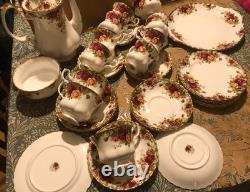 Job Lot Vintage Royal Albert Old Country Roses Bone China Floral & Gilded