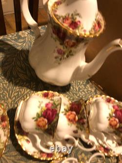 Job Lot Vintage Royal Albert Old Country Roses Bone China Floral & Gilded