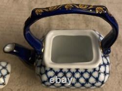 Lot Of 13 (?) Emperial Russia China Tea Set Cobalt Gold 4 Cups 6 Saucers, Etc