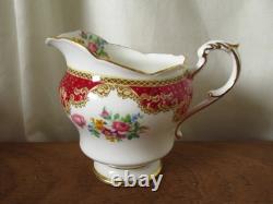 Lovely Vintage Paragon Floral Red Pink Honiton Gilded Double Warrant 18 Pieces