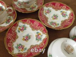 Lovely Vintage Paragon Floral Red Pink Honiton Gilded Double Warrant 18 Pieces