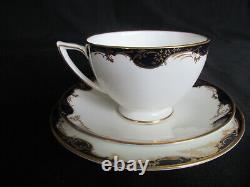 Minton Versailles H5285 Pattern 21 Piece Tea Service