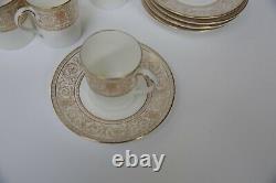 Minton off white & gold 6 x espresso cups and saucers MINT condition hardy used