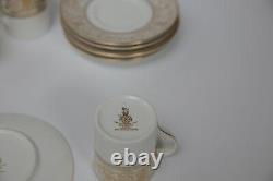 Minton off white & gold 6 x espresso cups and saucers MINT condition hardy used