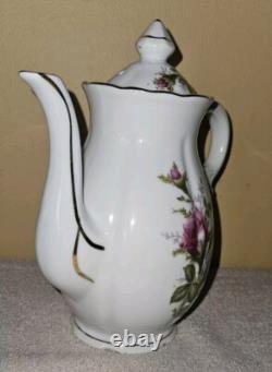 Moss Rose China Tea Set Teapot Cups Saucers Cream Sugar Scalloped Gold Trim 39/8