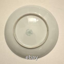 Nippon Set Of Four Tea Cups And Saucers Featuring Swans And Gold Accents / Trim