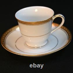 Noritake 6 Demitasse Cups & Saucers Japan 1960-1992 Richmond 6124 Gold Encrusted