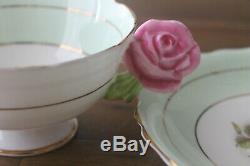 Paragon Cabbage Rose Handle Green Gold Teacup Tea Cup Saucer Flower Center